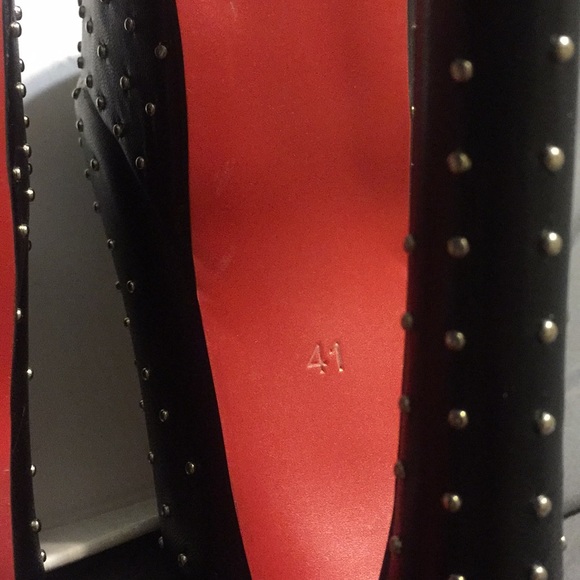 Black studded red bottom Platform stilettos - Picture 6 of 7